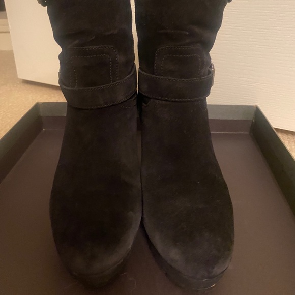 Real Prada winter boots - Picture 2 of 7